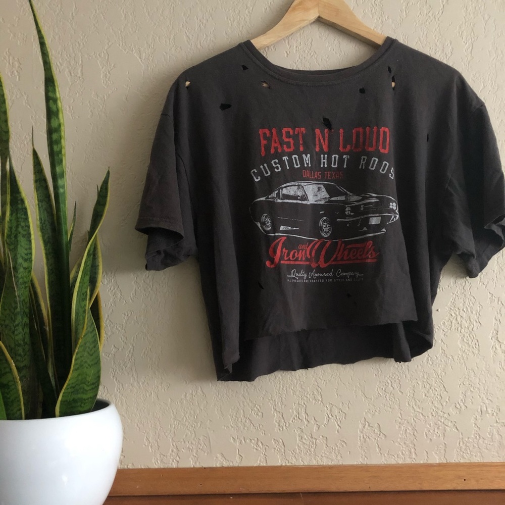 Distressed Vintage Cropped T-shirt
